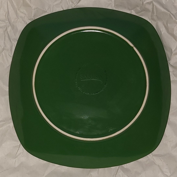 Sakura 4 PC Holiday Plate Set - Picture 6 of 8